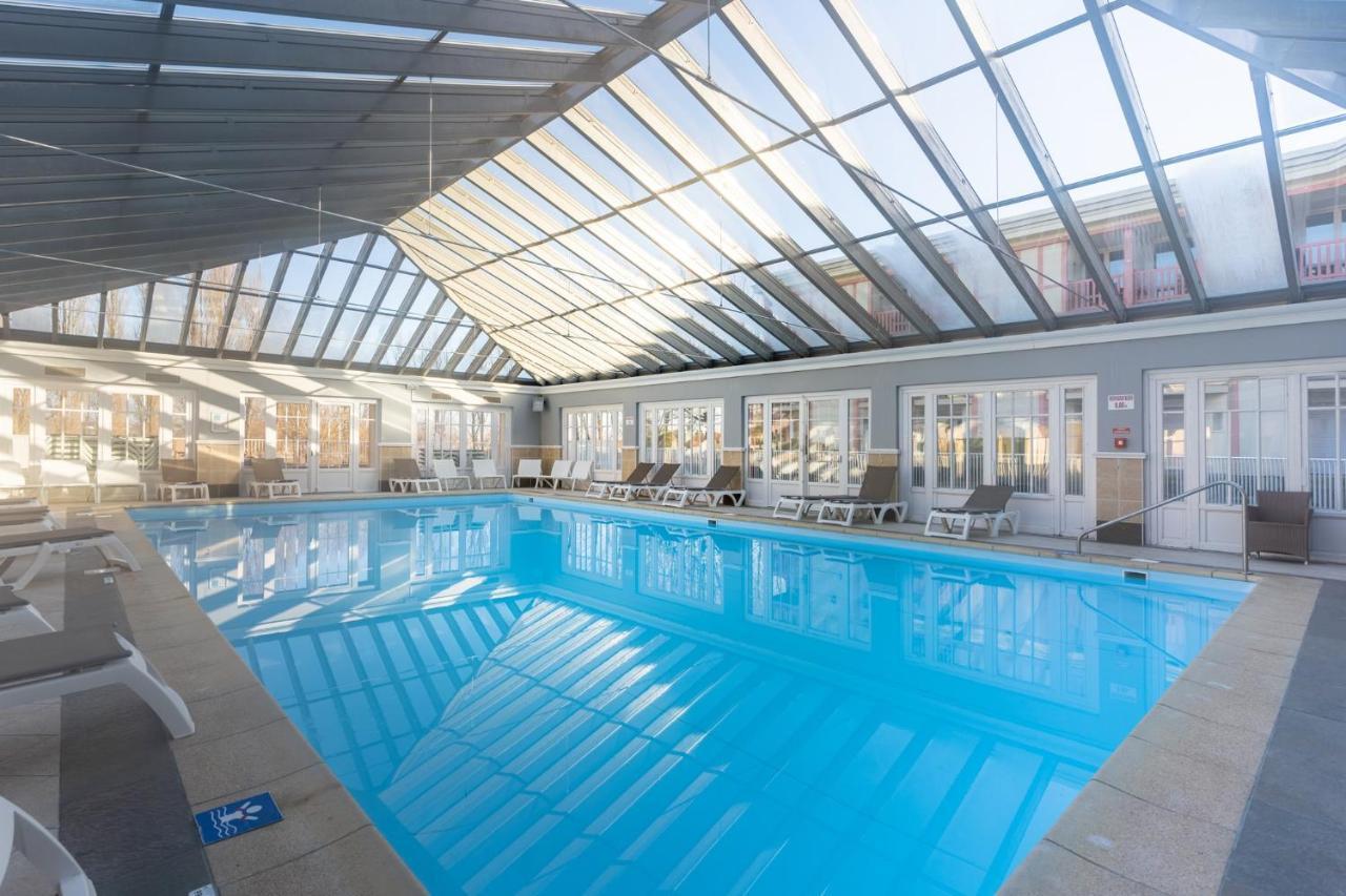 Apartment Very 6 Person With Swimming Pool Tennis Court And Car Park 202