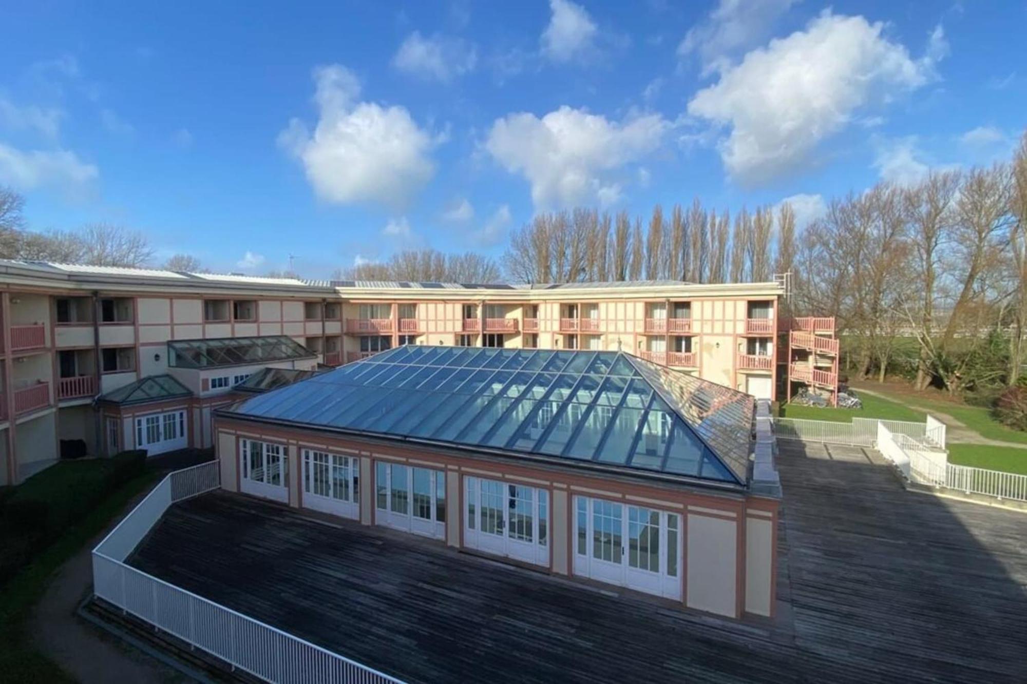 Apartment Very 6 Person With Swimming Pool Tennis Court And Car Park 202 *